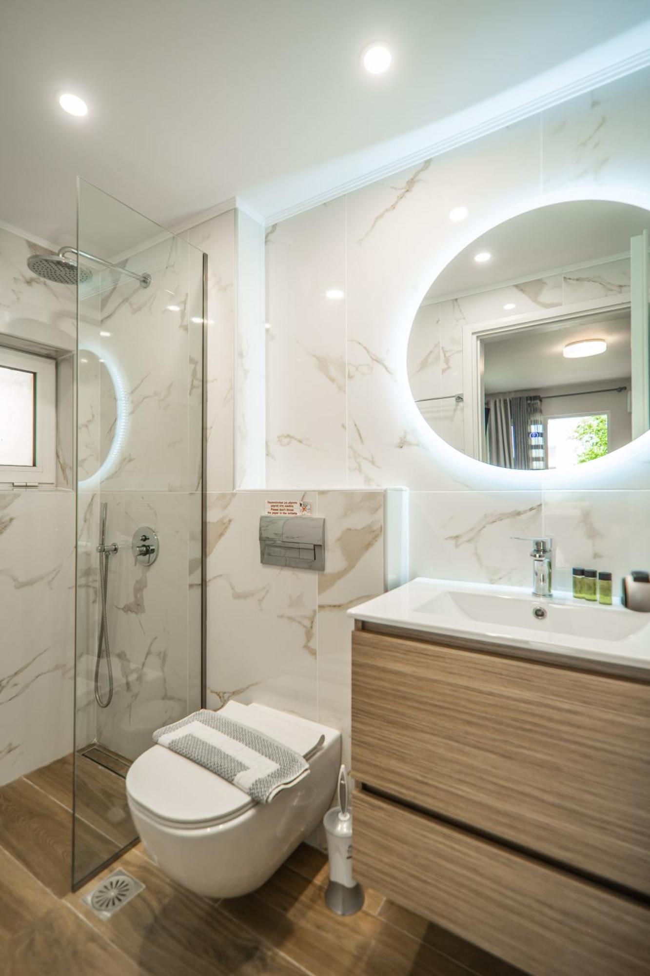 Agia Marina Manos Beachside Apartments מראה חיצוני תמונה