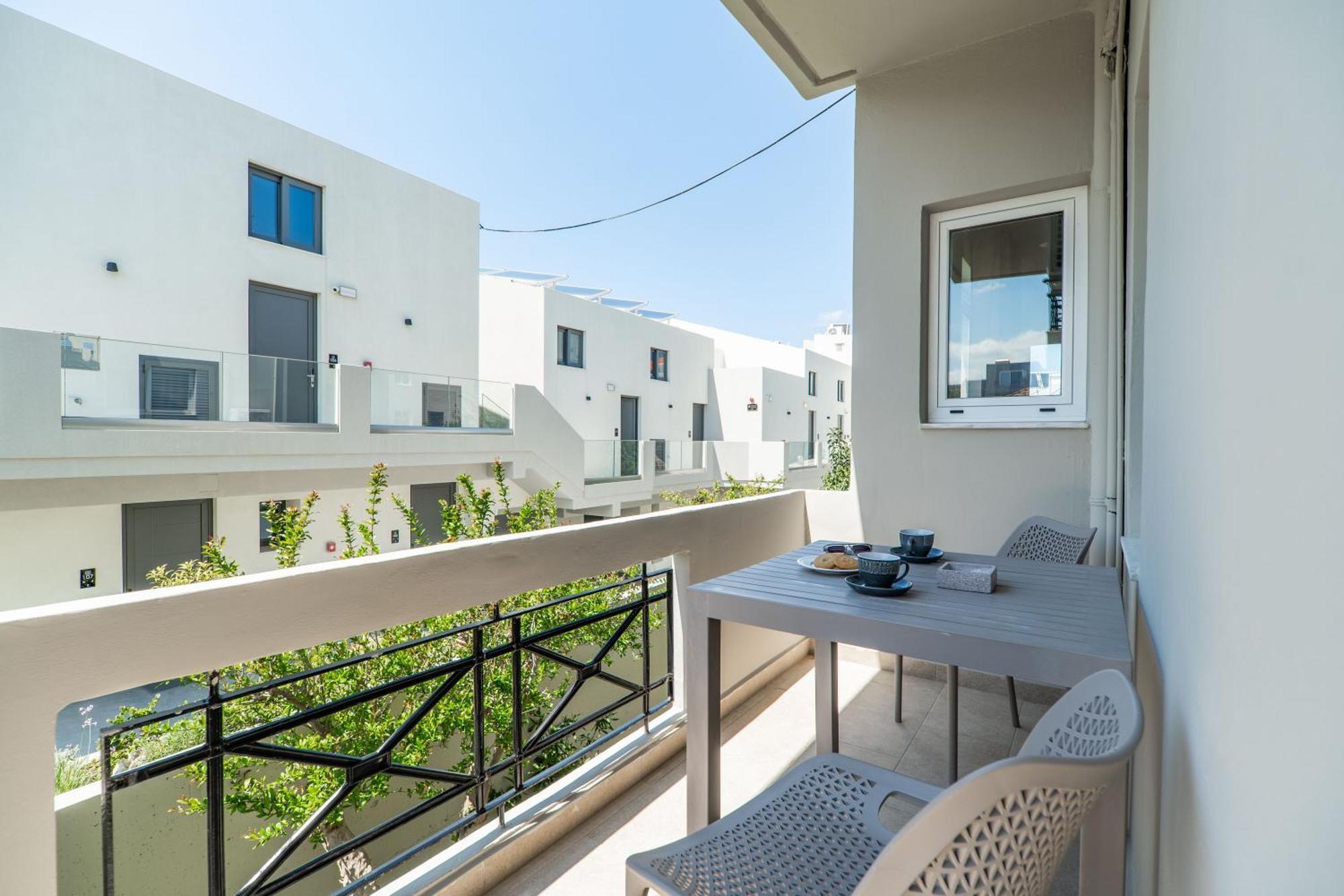 Agia Marina Manos Beachside Apartments חדר תמונה
